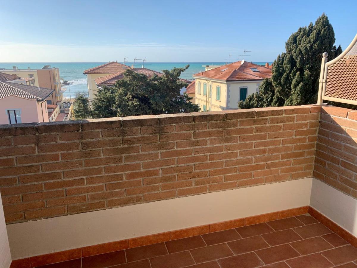 Apartmán Casa Myconis 68Mq A Due Passi Dal Mare Di San Vincenzo Exteriér fotografie