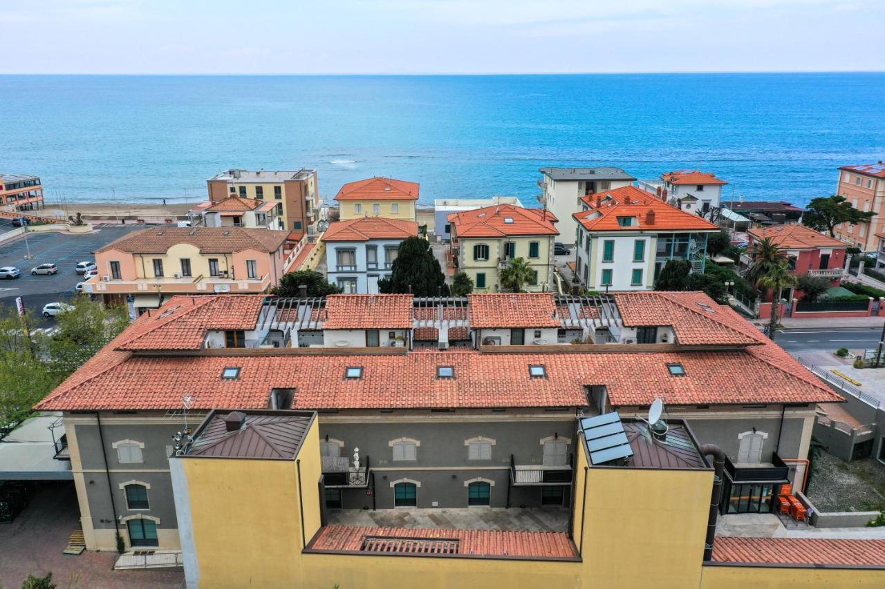 Apartmán Casa Myconis 68Mq A Due Passi Dal Mare Di San Vincenzo Exteriér fotografie