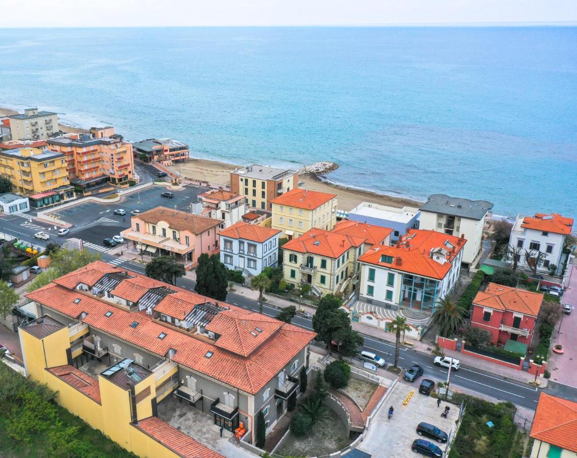 Apartmán Casa Myconis 68Mq A Due Passi Dal Mare Di San Vincenzo Exteriér fotografie